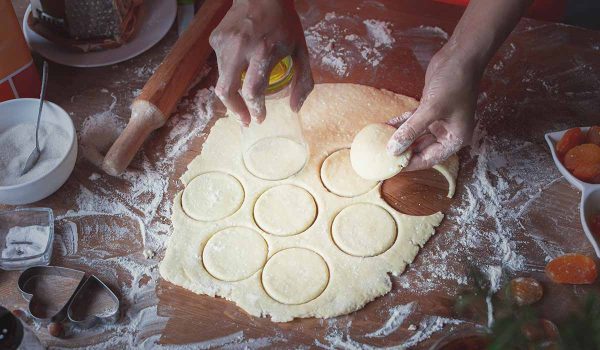Adonan Pastry: Jenis dan Proses Pembuatannya