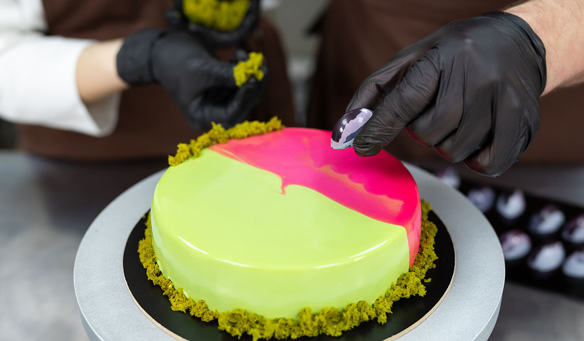 Pengertian Glaze dan Perannya dalam Pembuatan Roti dan Pastry
