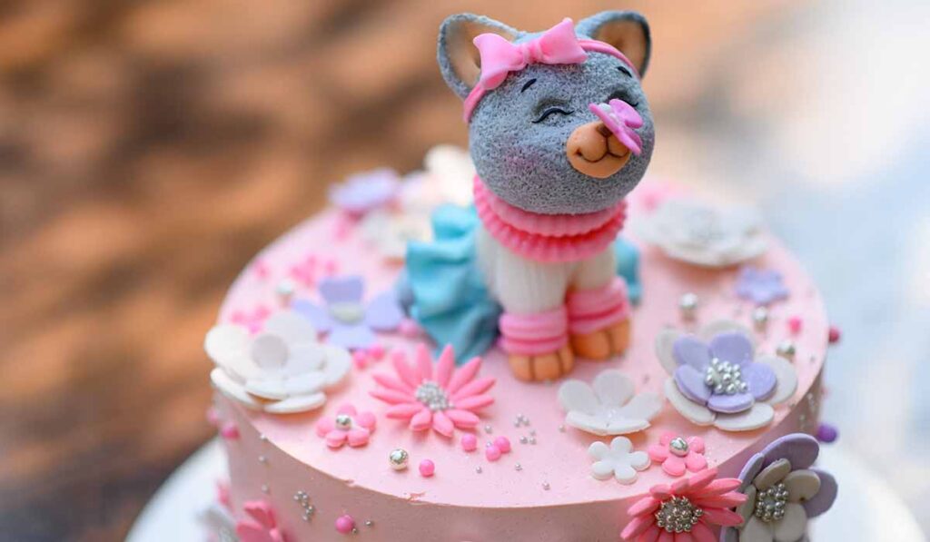 Custom Cakes